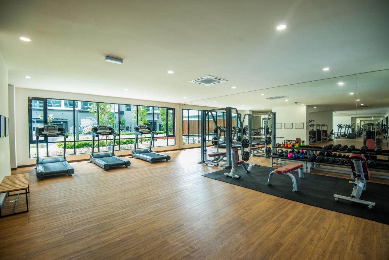 Molek Regency Taman Molek Hotel 5*
